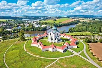 Pelgrimskerk Jan van Nepomuk in Tsjechië staat op de lijst van werelderfgoed Unesco