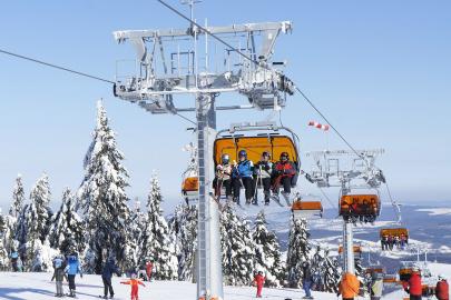klinovec-wintersport-stoeltjeslift.jpg
